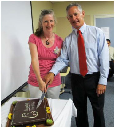 Dr Maggie Meeks and Paul McEwan from The Canterbury Neonatal Trust 
